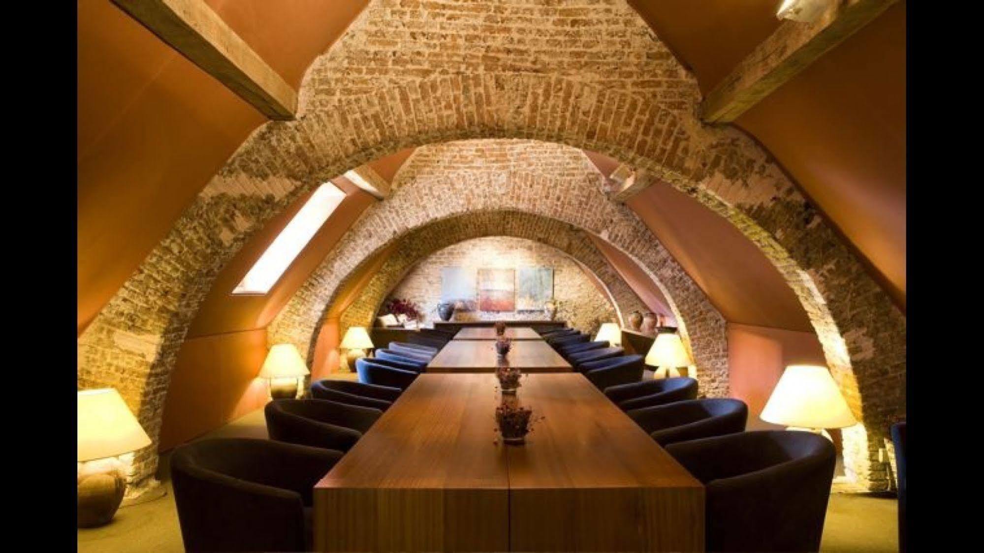 Chateau De Hotel Vierset-Barse